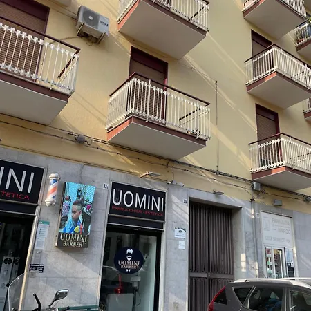 La Via Di Mezzo
