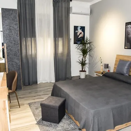 Apartament La Via Di Mezzo Katania