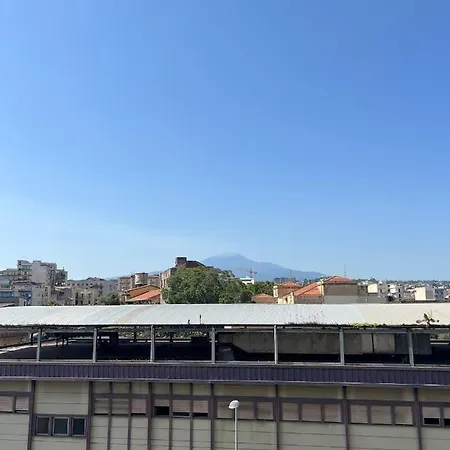 La Via Di Mezzo Catania